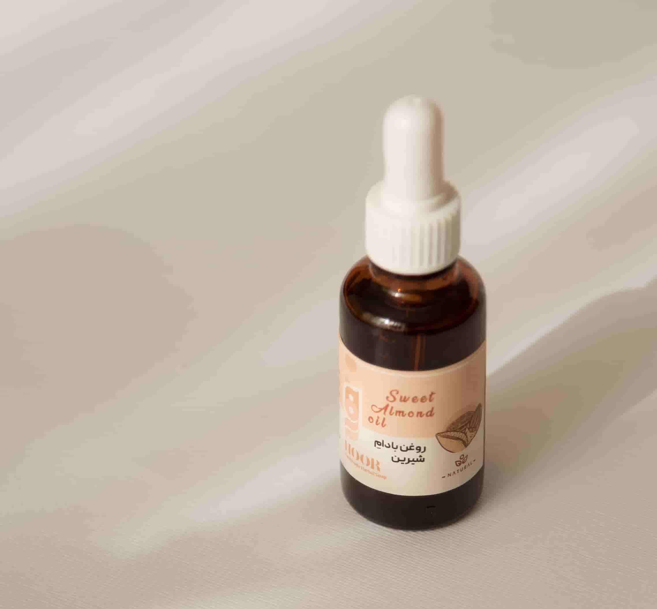 قیمت خرید روغن بادام شیرین + فروش ویژه